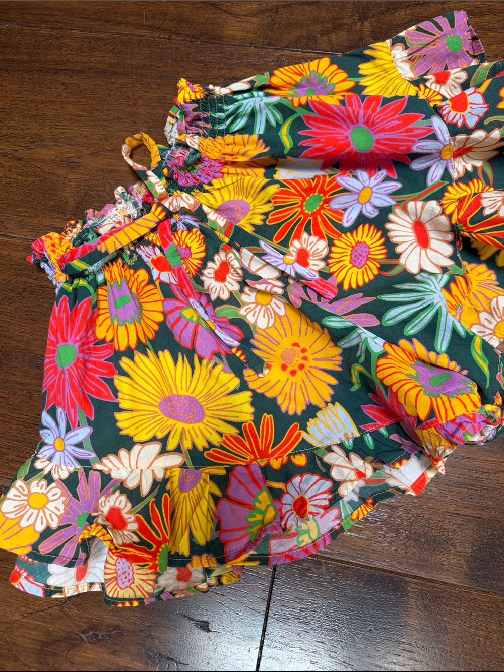 Montce - Women’s Floral Ruffle Boho Shorts - Coverup - Size: Medium - Picture 3 of 7